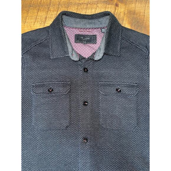 Mens Ted Baker Dark Gray Double Front Pocket Long Sleeve Button Down Shirt‎ 4 - Picture 3 of 7